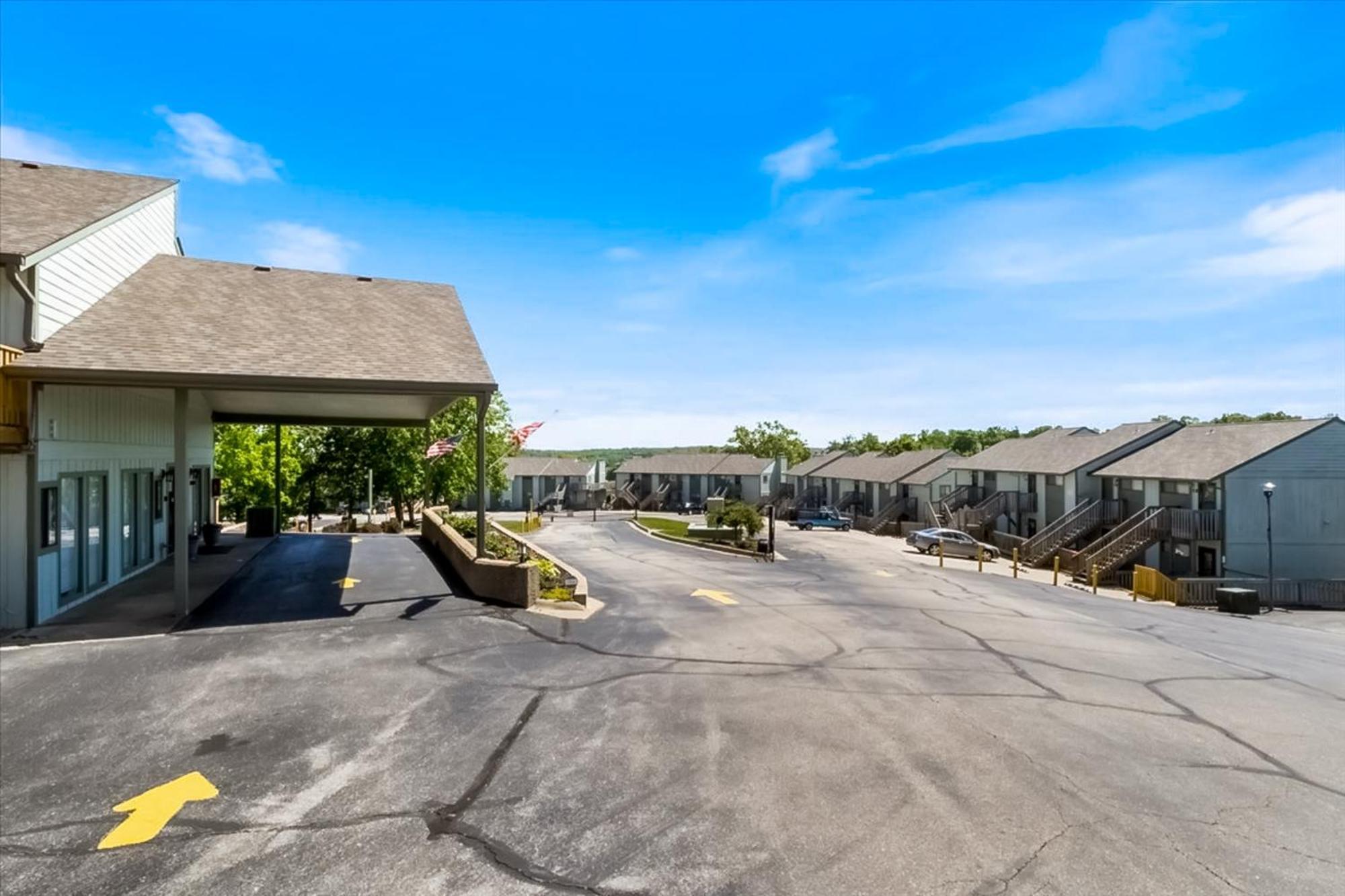 Full Moon Condo Lake Ozark Εξωτερικό φωτογραφία