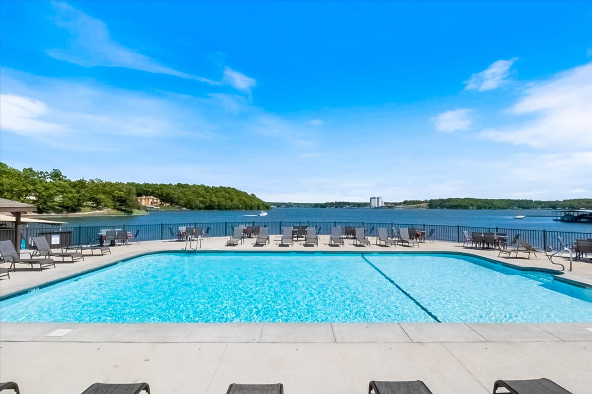 Full Moon Condo Lake Ozark Εξωτερικό φωτογραφία